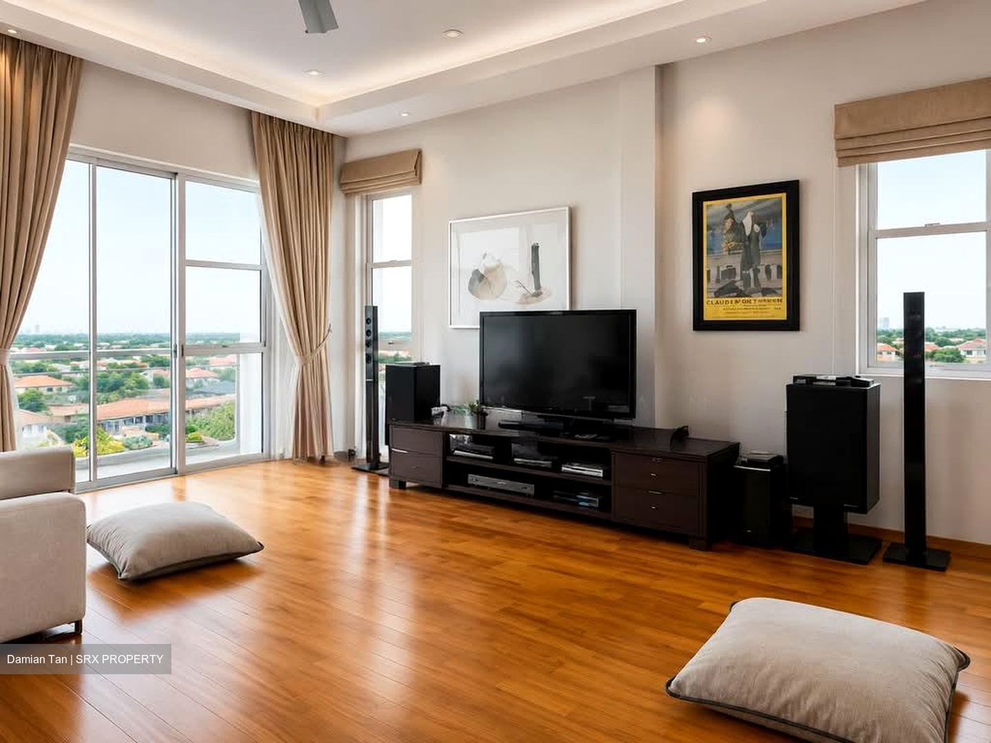 Coronation Road (D10), Detached #563603281